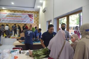 Menyambut HUT Bhayangkara ke 77, Polres Bondowoso Gelar Khitanan Massal