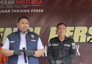 Polres Pelabuhan Tanjungperak Gagalkan Penyelundupan Satwa Langka