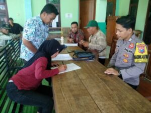 Bhabinkamtibmas Sopet Berhasil Damaikan KDRT Warga Sopet