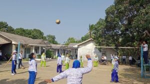 Lomba Voli Serentak Intern Ranting Cabang 5 PG Kormar