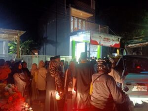 PT Berkah Zamzam Wisata Berangkatkan 50 Jamaah Umroh Dari Besuki