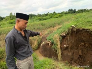 Jebolnya Saluran Irigasi Desa Bantal Jadi Sorotan Korwil LSM Penjara
