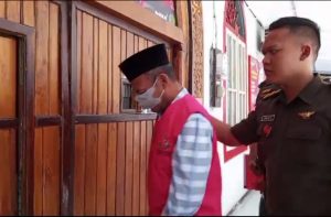 Resmi Ditetapkan Sebagai Tersangka, Mantan Kades Wringinanom Terancam Hukuman 15 Tahun Penjara