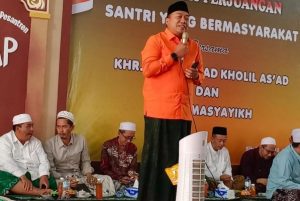 Mas Rio Patennang dan Ribuan Santri Menggaungkan Sholawat Perjuangan di Pondok Pesantren Wali Songo