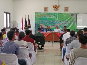 KSOP Kelas IV Panarukan Gelar Sosialisasi Keselamatan Pelayaran dan Bagikan Life Jacket di Jangkar