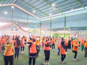 Pesan Inspiratif Zainiye di Acara Senam Heboh: Perempuan Situbondo Penentu Masa Depan
