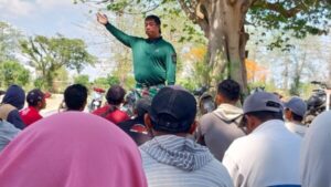 Baurpam Puslatpurmar -5 Baluran Berikan Sosialisasi Hukum Kepada Warga Sekitar