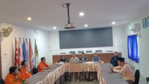 Penundaan Debat Ketiga Cabup-Cawabup Situbondo: Tim Hukum Rio-Ulfi Audiensi dengan KPU
