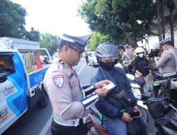 Satlantas Polres Situbondo Gencarkan Operasi Patuh Semeru 2025, 63 Pengendara Terjaring Tilang