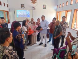 Mas Rio Kunjungi Mahasiswa KKN di Curahjeru, Dukung Penuh Branding UMKM Lokal