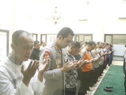 Polres Situbondo Laksanakan Sholat Ghoib dan Doa Bersama untuk Almarhum Affan Kurniawan
