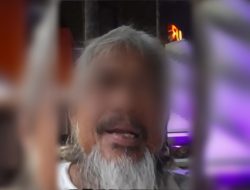Terkesan Tak Mendukung Sholawat Burdah, Kades Sumberanyar Malah Tantang Bupati