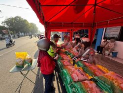 Satlantas Situbondo Gelar Gerakan Pangan Murah, Rayakan HUT Lantas ke-70 dengan Beras Terjangkau