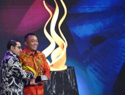 Bupati Situbondo Kembali Raih Penghargaan Bergengsi Kembangkan UMKM dan Potensi Lokal