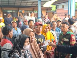 Serahkan Bantuan 372 Juta untuk Warga Terdampak Gempa di Banyuputih, Mas Rio Tegaskan Kepedulian Pemkab Situbondo