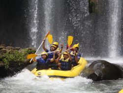 Perkuat Kinerja dan Soliditas Tim, Pegawai Rutan Situbondo Jalani Pembinaan FMD di Arung Jeram Pekalen