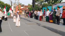 Kirab Santri Bersholawat Warnai Peringatan Hari Santri Nasional ke-10 di Situbondo