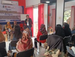 Pelatihan Keterampilan Tata Rambut Tingkatkan Potensi Sosial Keluarga di Situbondo