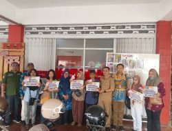 Dinsos Provinsi Jatim Salurkan Bantuan Usaha Produktif untuk 53 KPM di Situbondo