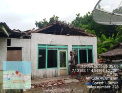 Cuaca Ekstrem Terjang Raas Sumenep: Rumah Warga Karopoh Ambruk, Pemdes Dinilai Tutup Mata