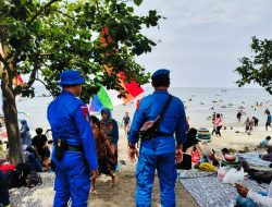 Satpolairud Polres Situbondo Perketat Pengamanan Pantai Selama Libur Nasional
