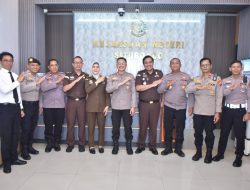 Perkuat Sinergi Penegakan Hukum, Kapolres Situbondo Sambangi Kantor Kejaksaan Negeri
