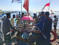 Tradisi Petik Laut di Dusun Cotek, Warga Pesisir Panjatkan Syukur dan Doa Keselamatan Nelayan